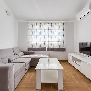  Apartman Pocrnic